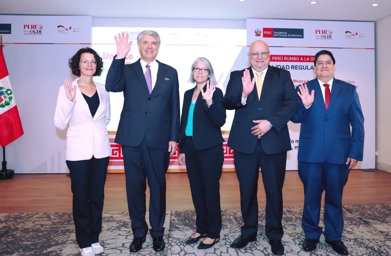 Presentación del informe "Política regulatoria en el Perú 2026"