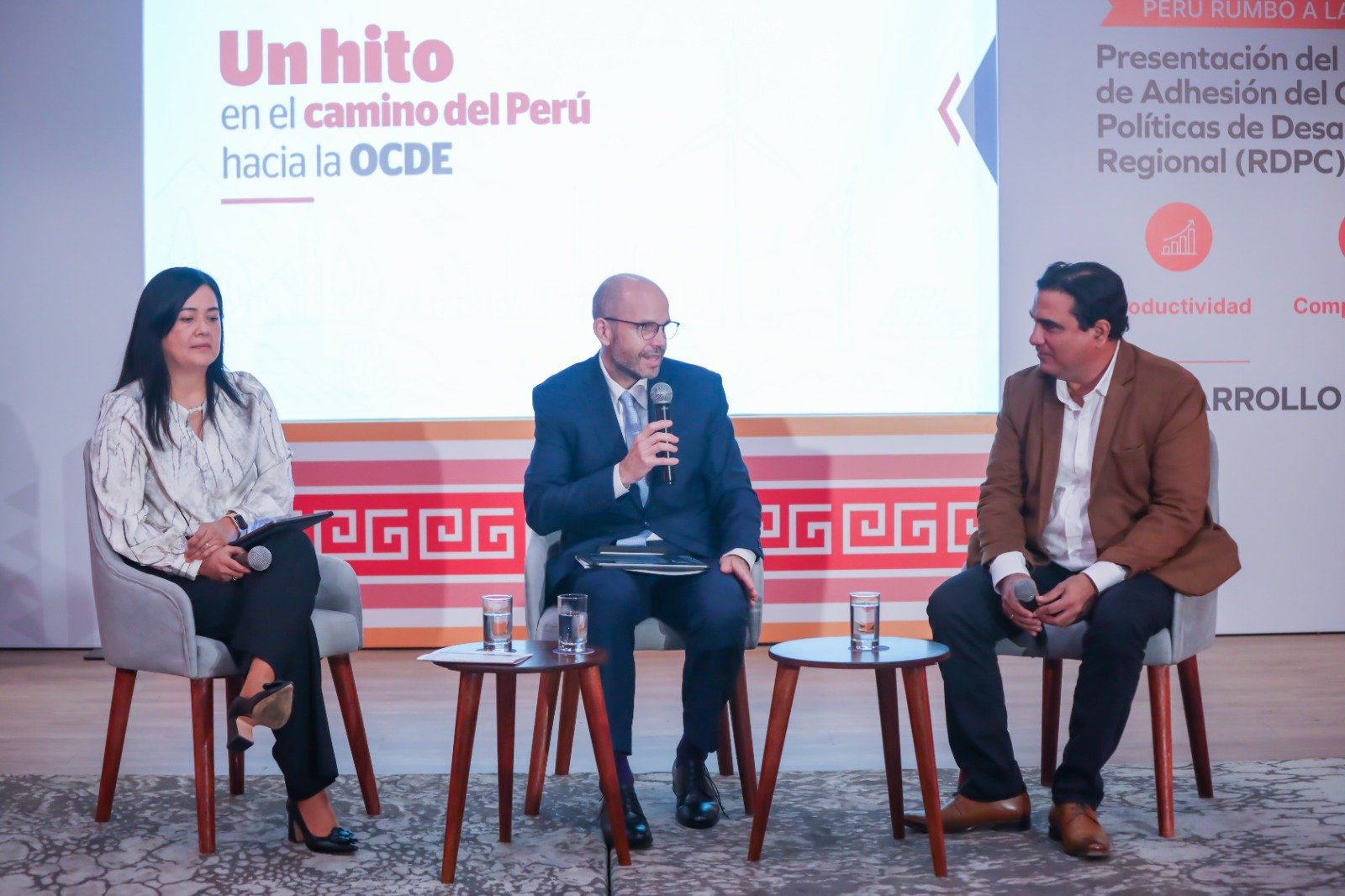 Presentación del informe “Políticas de Desarrollo Regional en Perú” - Imagen 4